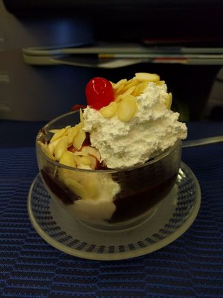 a nice way to finish off a meal on a plane