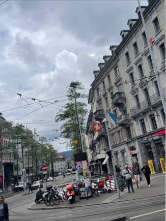 "Views" of Zurich from the station