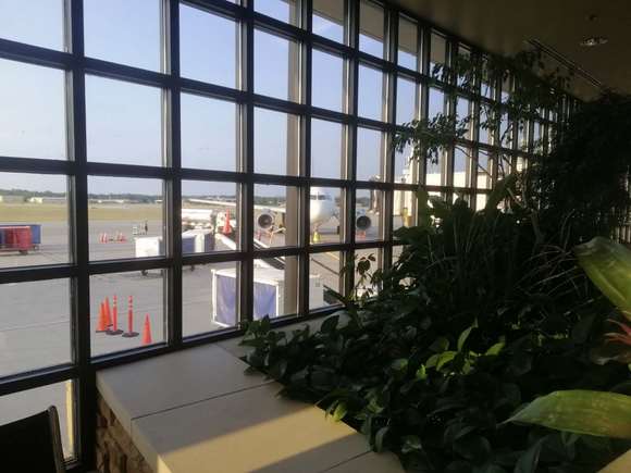 Here is our plane.  The inbound showed up a few minutes early and turnaround was pretty quick.  
