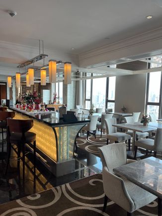 The comically small lounge on the 17th floor. Chinese restaurant is 1 floor up (the top floor already)