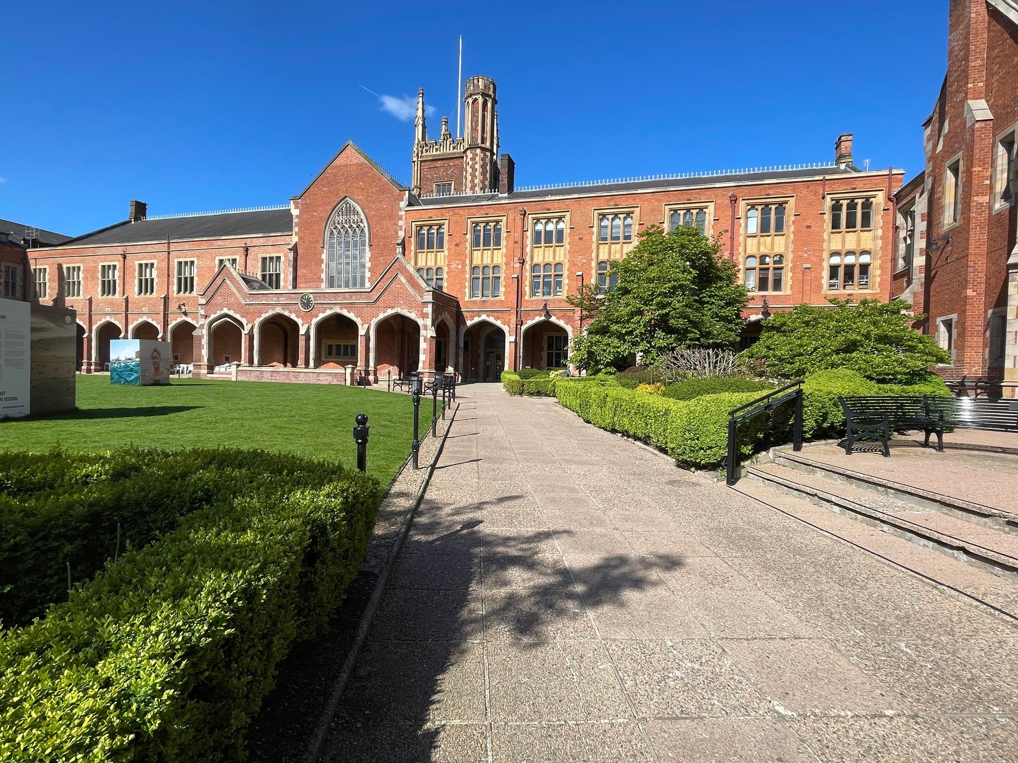 Queen’s university Belfast