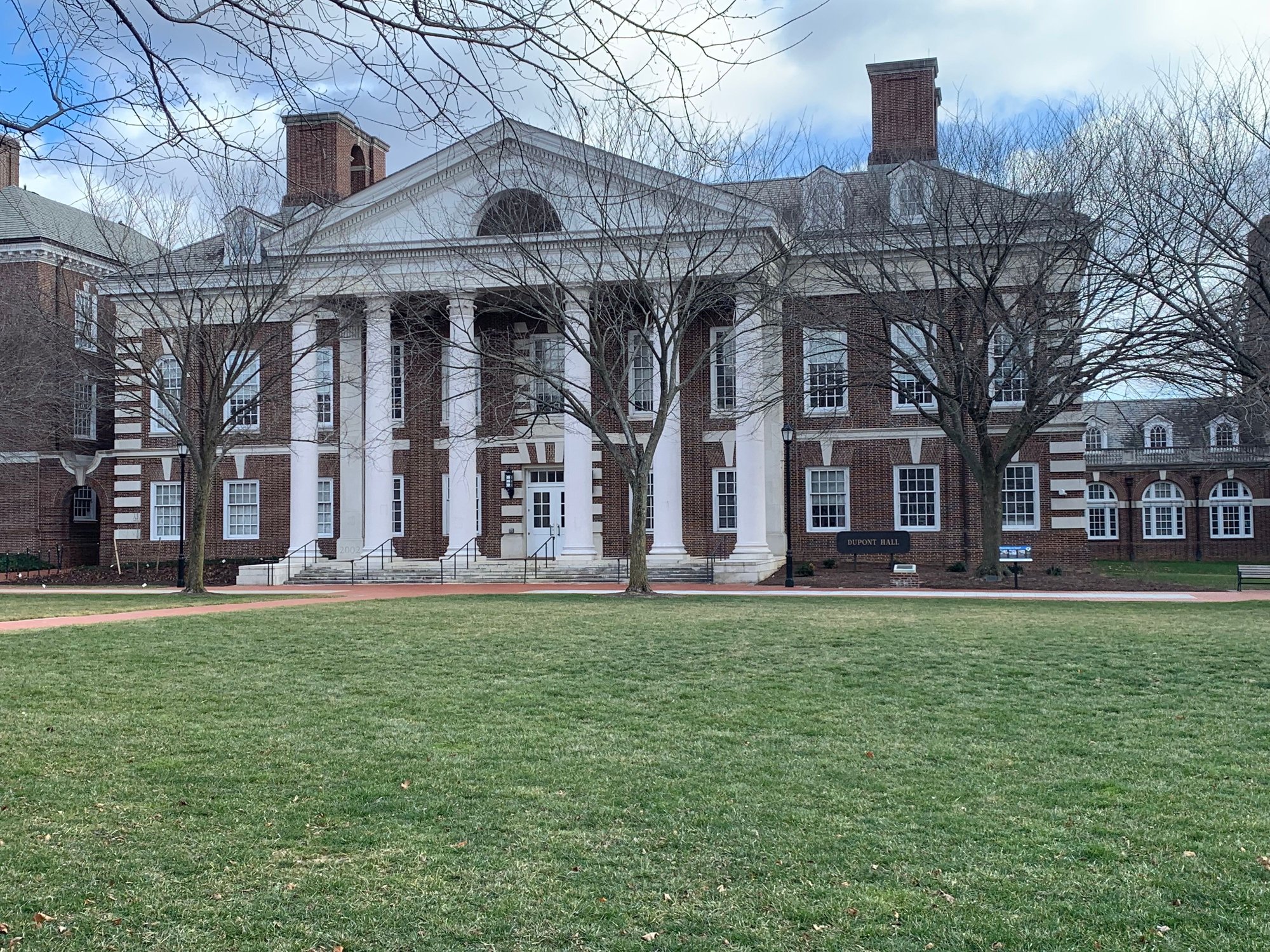 Love the columned buildings surrounding the lawns at the University of Delaware