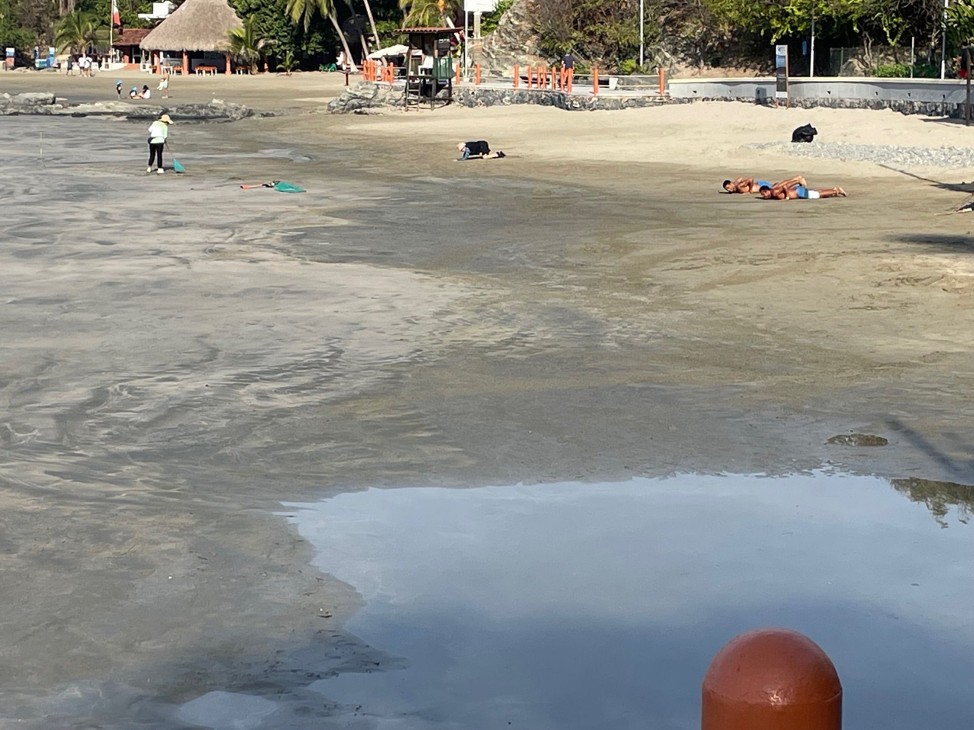 This is another thing about Mexico, the people are the hardest working people around, the fireworks had been set up right in the middle of this phot9, by 9AM it was completely cleaned up