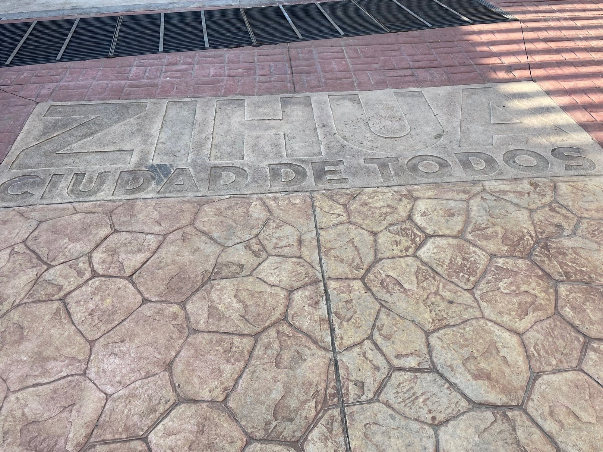 About 5 years ago, the new mayor or someone came up with the theme, Zihua, cuidad de todos.  The city for everyone.  So there have been a lot of changes that I will talk about in another post.