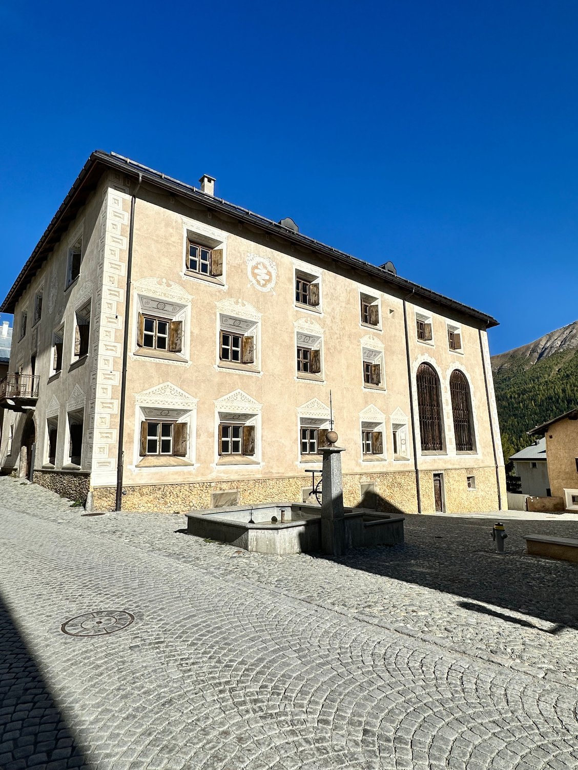 Wandering around Zuoz