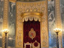 Royal Palace Apartments