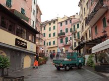 The streets were still empty after 10 am