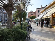Lido main street