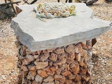 Fresh onions and garlic at Malo Grablje.