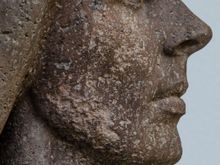 There is at least one stone sculptor on the isle. The tiny hamlet Panza has many aged stone houses, relics from a bygone time. One such structure has been made into an intriguing restaurant called 'Arca' over in Ciglio. 