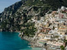 That day included the fabled vertical village Positano. We were content to see it from its periphery, the strategy suggested to us by every single Minori resident with whom we consulted. Ninety per cent of the shops in this 'Insta capital of the universe' are female-clothing boutiques. Expensive ones. "Wait here and watch", I said to Mrs Z as we stood by the Sponda bus stop. Sure enough, within 48 seconds some young women arrived there to do the trout pout/hands on hips poses for their cameras.