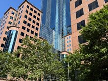 This is the neighborhood near our hotel.