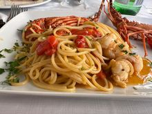 My spaghetti with aragosta (Lobster)...even without the sumptuous lobster, the spaghetti and the fresh tomatoes alone were a wonder......I just added more olive oil......it's got to be the tomatoes, plus the lobster.