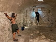 I had to add this shot.  In the basement of the museo is a dungeon and a pirate chained to the wall...and a repair man fixing the air conditioner.  The pirates had it pretty good