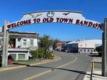 You can't miss Old Town in Bandon, because you almost drive straight into it off Hwy 101.