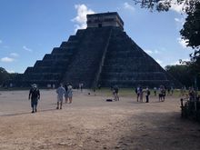 El Castillo, it's the first thing you see when you enter the sight