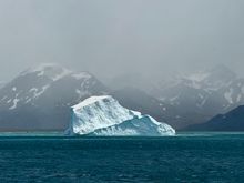 Lots and lots of icebergs!
