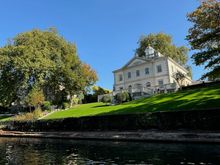 As the path reaches Regent's Park, you'll pass several prominent mansions - this one is the Ionic Villa designed by Quinlan Terry