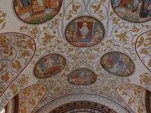 Insude Chapelle St Leon -- stunning