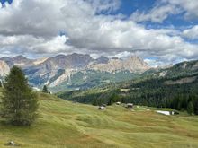 The large plateau here sits above the towns of Corvara, La Villa and San Cassiano with views across the heart of the Dolomites