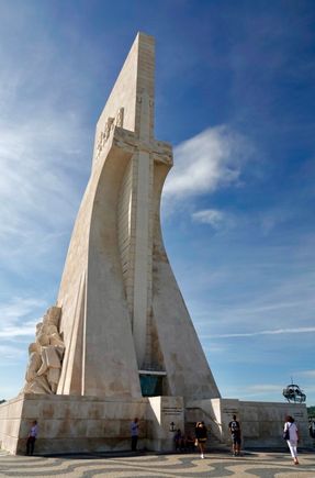 Monument to the Discoveries 