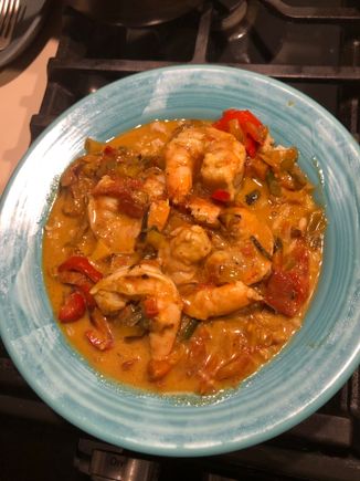 Last night’s shrimp curry was quite good and I attribute that to all the really fresh vegetables that went into it. 

We’re thinking of talking a drive to a few farther afield farm stands  to see what’s happening , but it’s muggy and might rain so maybe not. I am also debating driving into town for a blackberry ginger pie from the pie bar. What I am really debating is whether I wa

IDinner plan is red snapper baked in butter and garlic, 
A chickpea and yogurt salad and some steamed spinach.