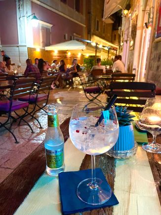 After dinner drinks at Central Park Club. Became a fav!