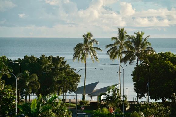 Cairns Ocean view 