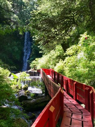 Waterfall at end of Termas Geometricas