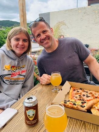Stopped for beers (key lime gose) and pizza at Blackfoot Brewery in Helena on our way home today. 