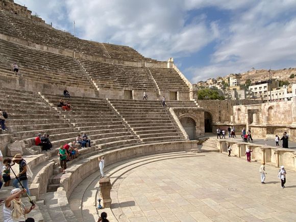 Roman theater 