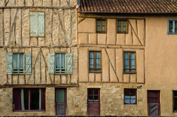 Figeac is noted for a number of well-preserved 12C buildings.
