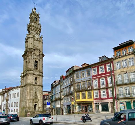  Igreja dos Clérigos,