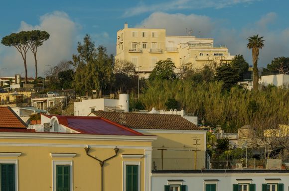 Behind us was also interesting scenery.