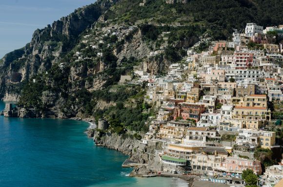 That day included the fabled vertical village Positano. We were content to see it from its periphery, the strategy suggested to us by every single Minori resident with whom we consulted. Ninety per cent of the shops in this 'Insta capital of the universe' are female-clothing boutiques. Expensive ones. "Wait here and watch", I said to Mrs Z as we stood by the Sponda bus stop. Sure enough, within 48 seconds some young women arrived there to do the trout pout/hands on hips poses for their cameras.