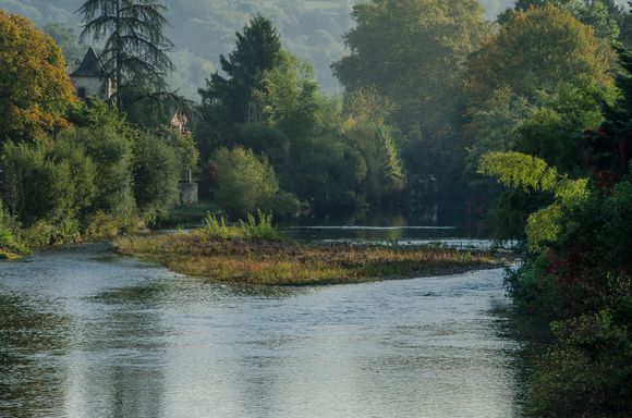 Upstream view of Cele river.