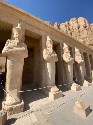 Statues of Hatshepsut- note the beard