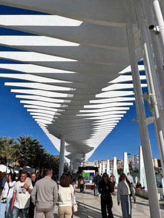 Promenade "Palmera de las Sorpresas"