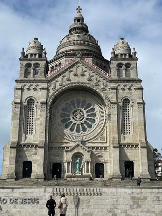 Basilica de Santa Luzia, Viano do Castelo
