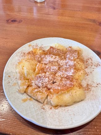 Bougatsa 