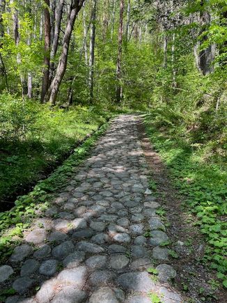 Beginning of the Torii Pass trail