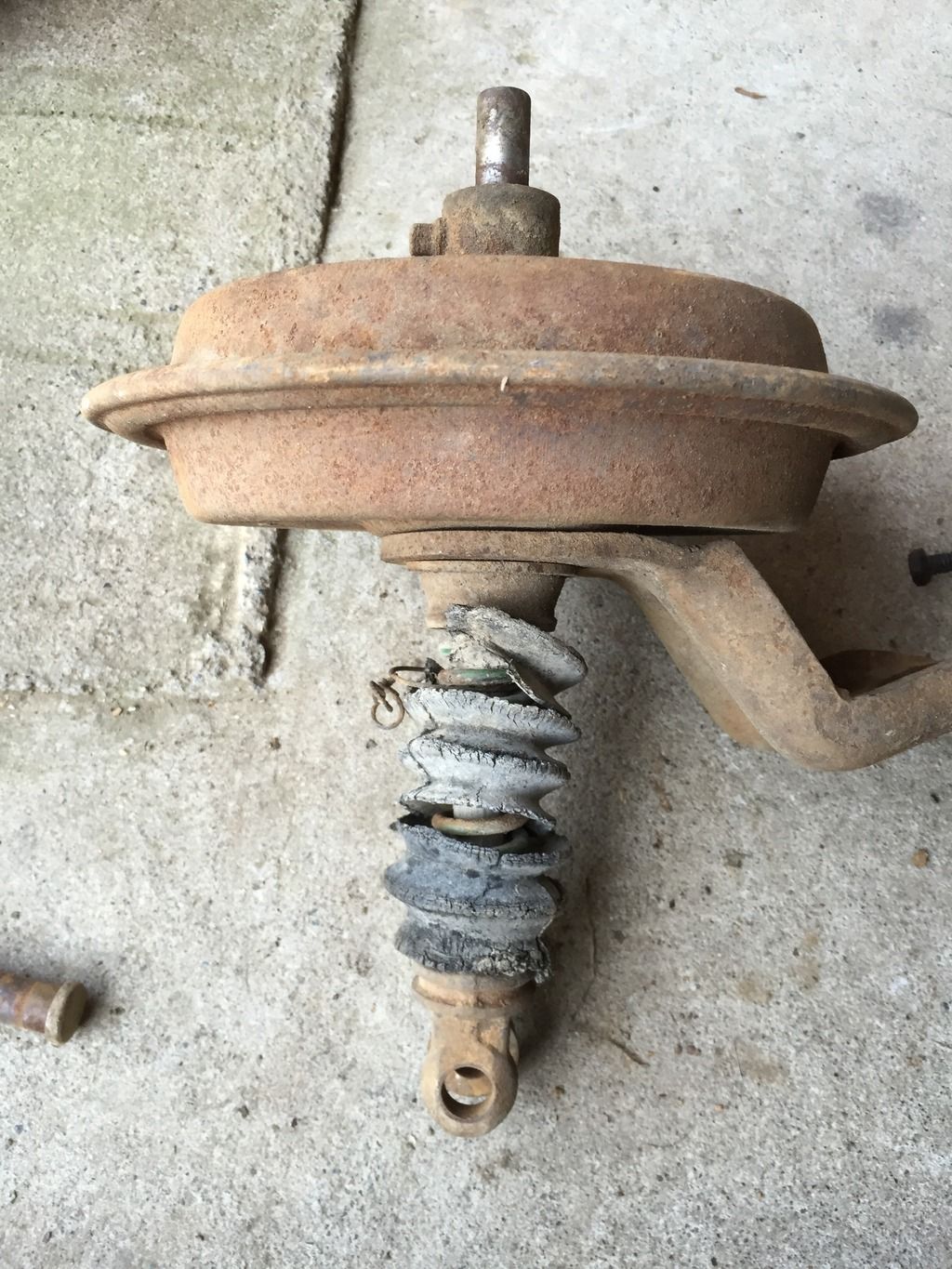 1952 Eaton 2 Speed Vacuum shift assembly - Ford Truck Enthusiasts Forums