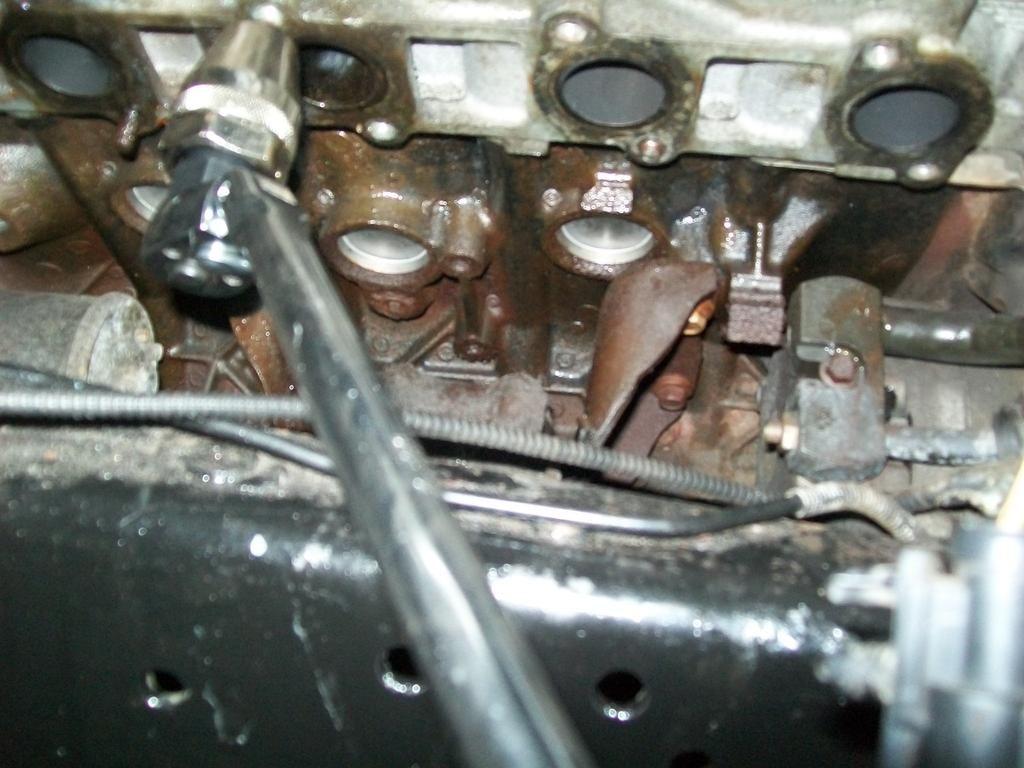 Exhaust manifold leak and 02 sensor Ford Truck Enthusiasts Forums