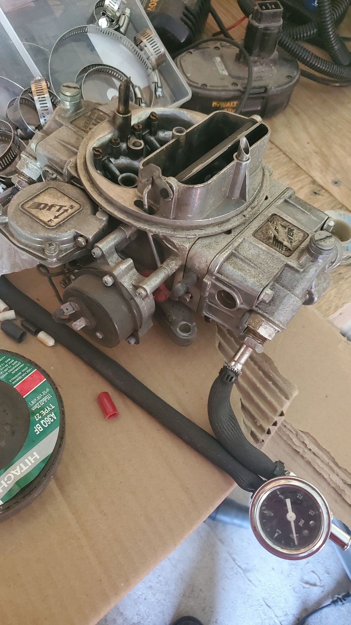 Engine - Intake/Fuel - Quickfuel Slayer 750 CFM Carb - Used - Pearson, GA 31642, United States