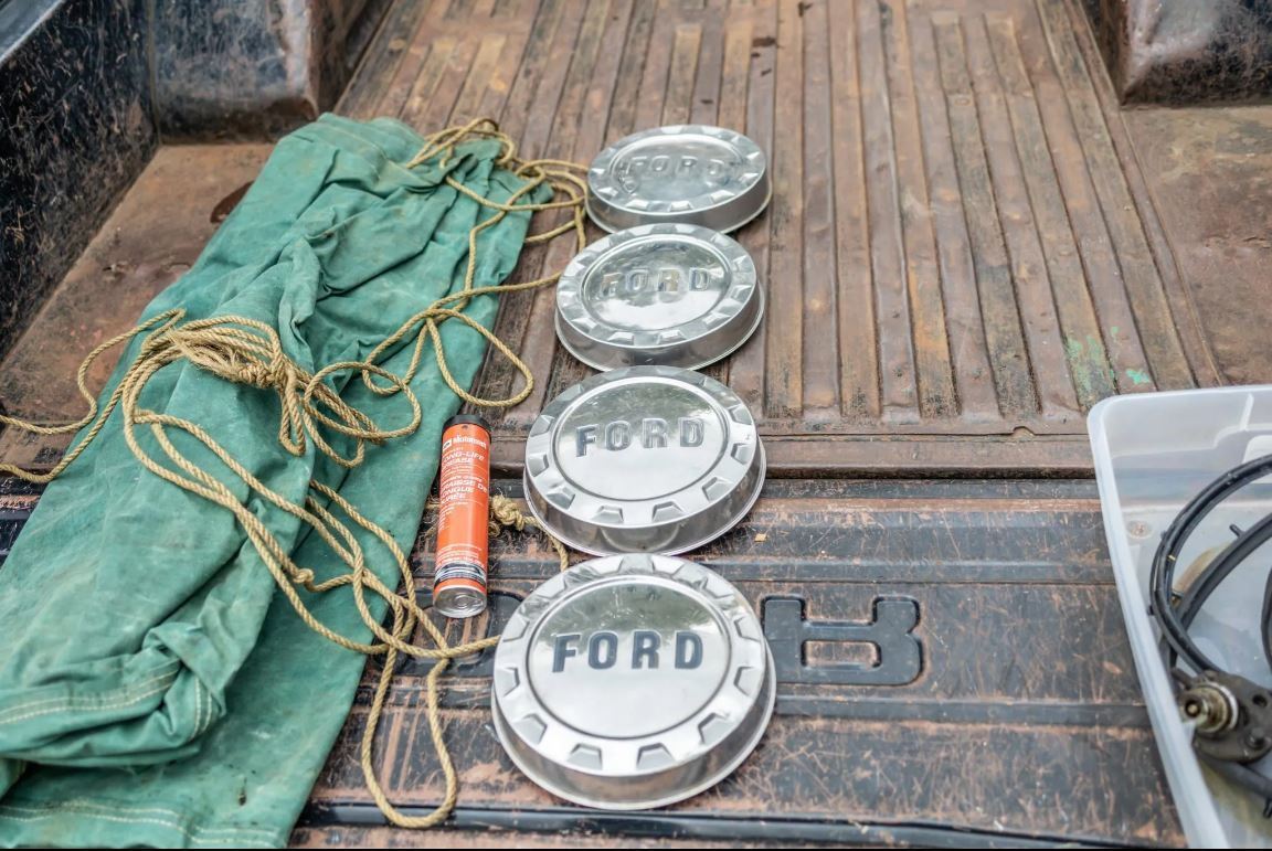 1966 Ford F-250 - Online Auction: Single-family-owned 1966 Ford F-250 Camper Special - Used - VIN F25YL824997 - 95,000 Miles - 8 cyl - 2WD - Automatic - Truck - Black - Minneapolis, MN 55406, United States