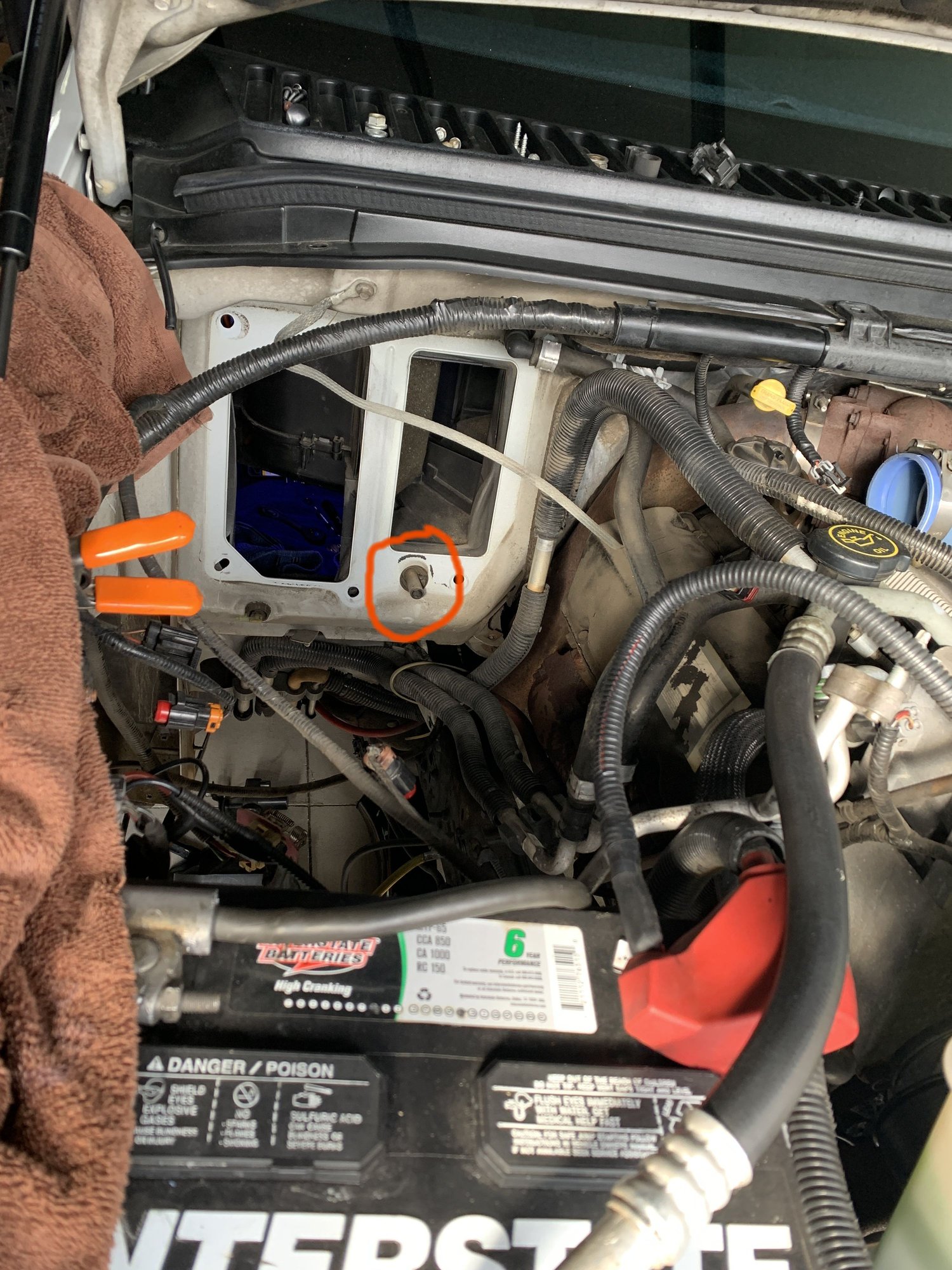 Confusion about heater core hoses, 2002 Ex 7.3. Need advice Ford