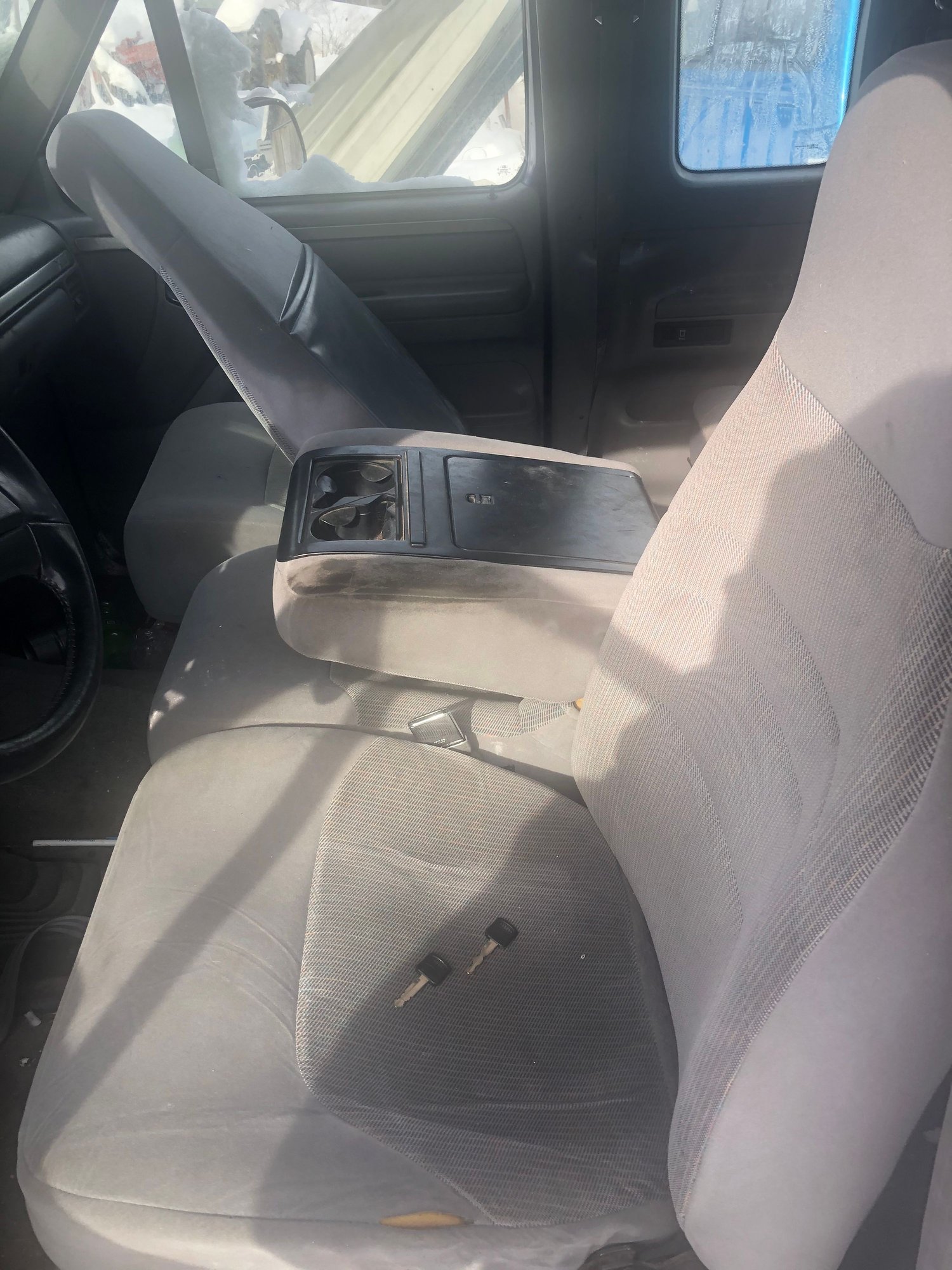 1995 Ford F-250 - Parting out 95 f250 - Used - VIN Sghdyh13556335( - 307,000 Miles - 8 cyl - 4WD - Automatic - Truck - Purple - Boonville, NY 13309, United States