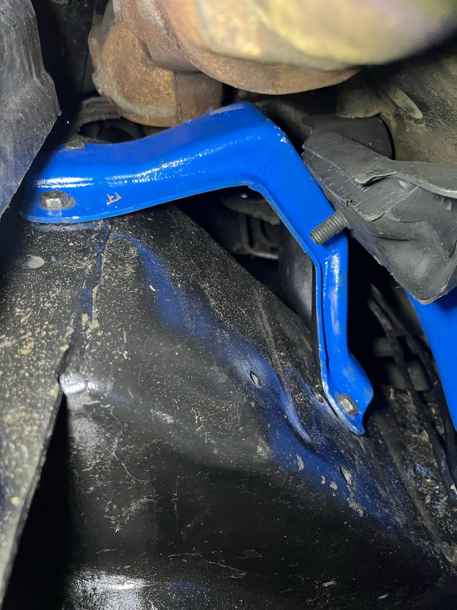 Engine mount nut fastener size and type? 302/351w Ford Truck