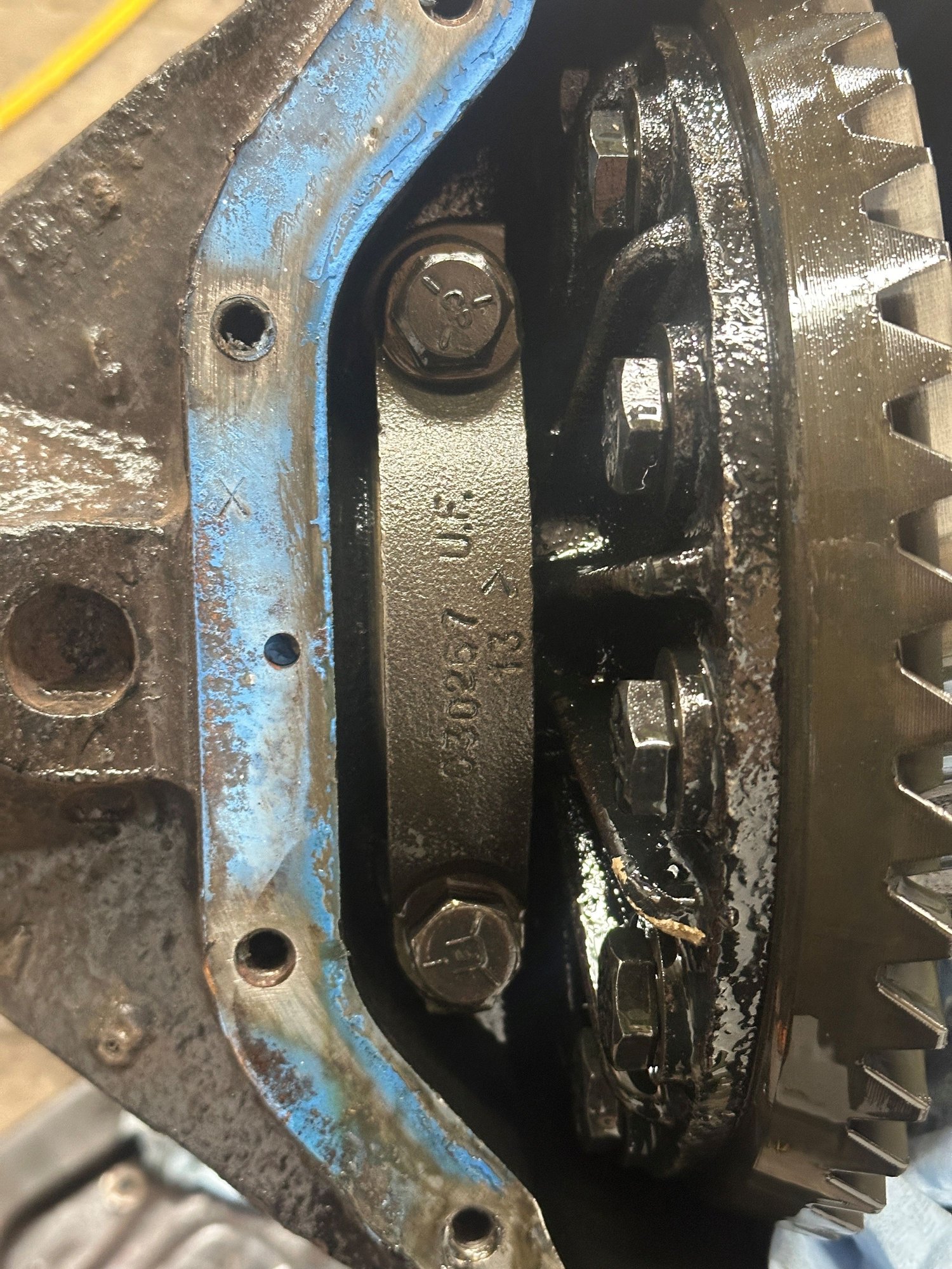 1979 F250 4x4 Rear Dana 60 Axle. BOM numbers are gone Ford Truck