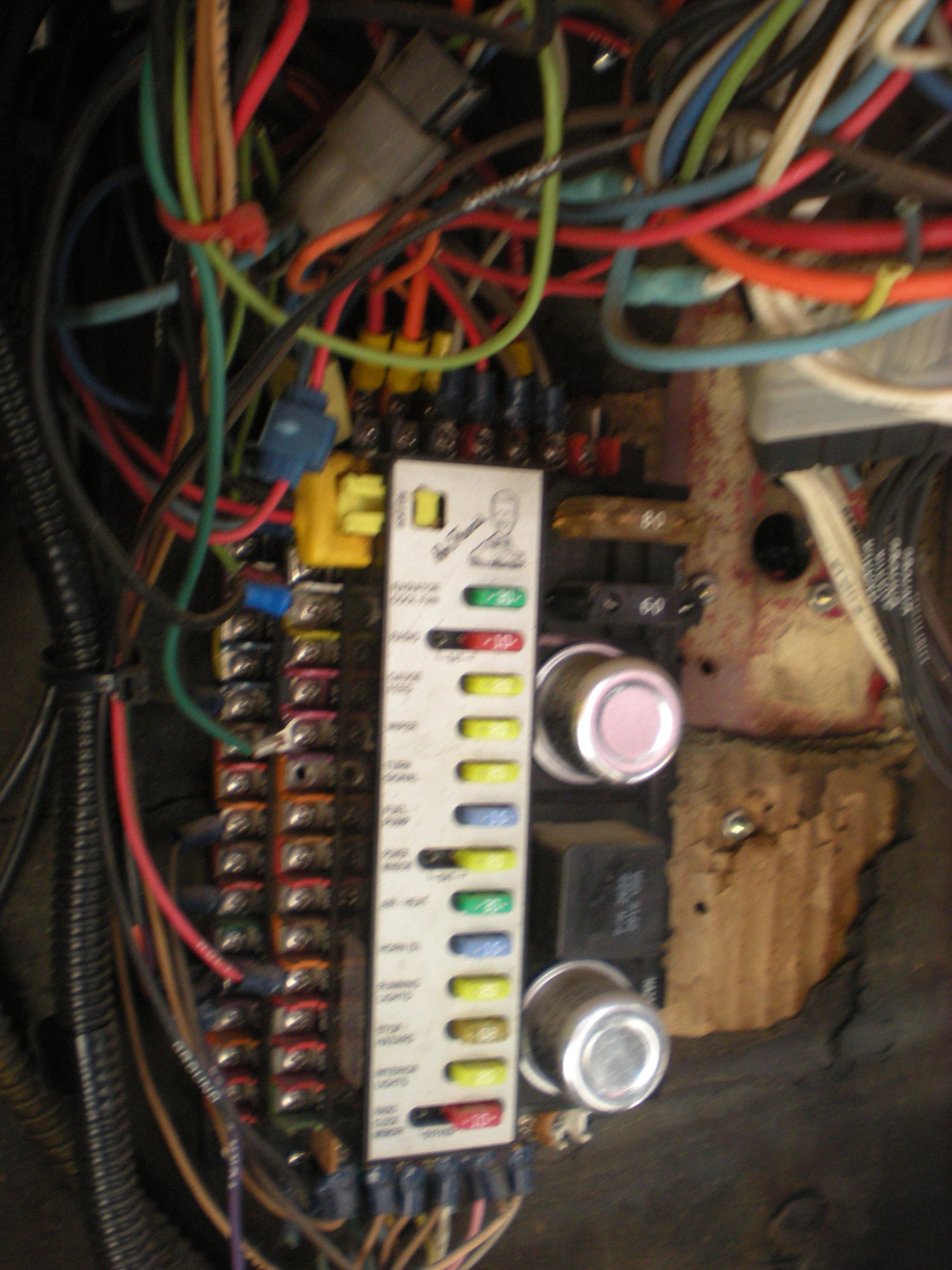 Looking for some wiring harness installation pictures - Ford Truck